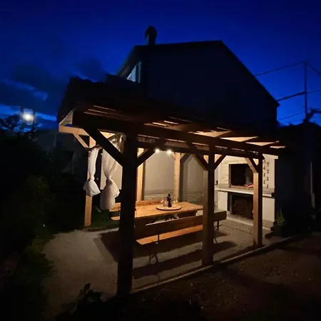 Casa de Férias Kuca Za Odmor Antonini Kaštela