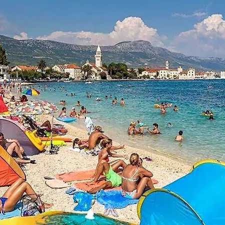 Kuca Za Odmor Antonini Будинок відпочинку